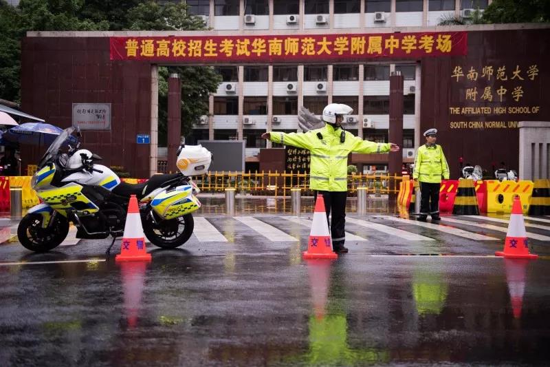 全民行動，助力高考